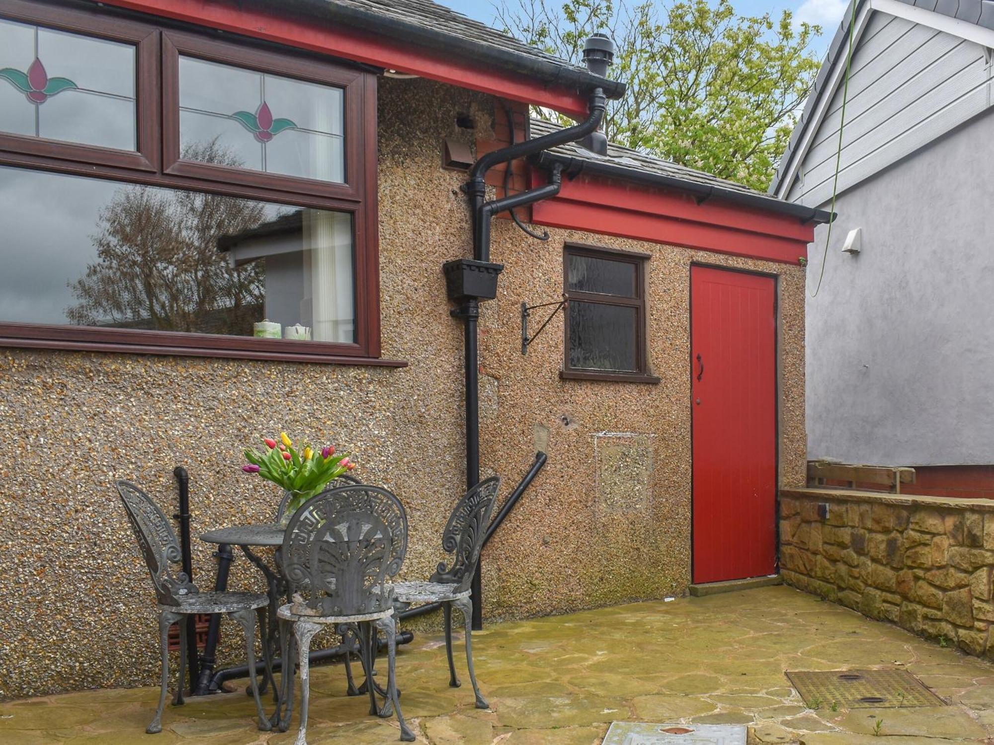 Melrose Villa Clitheroe Exterior photo